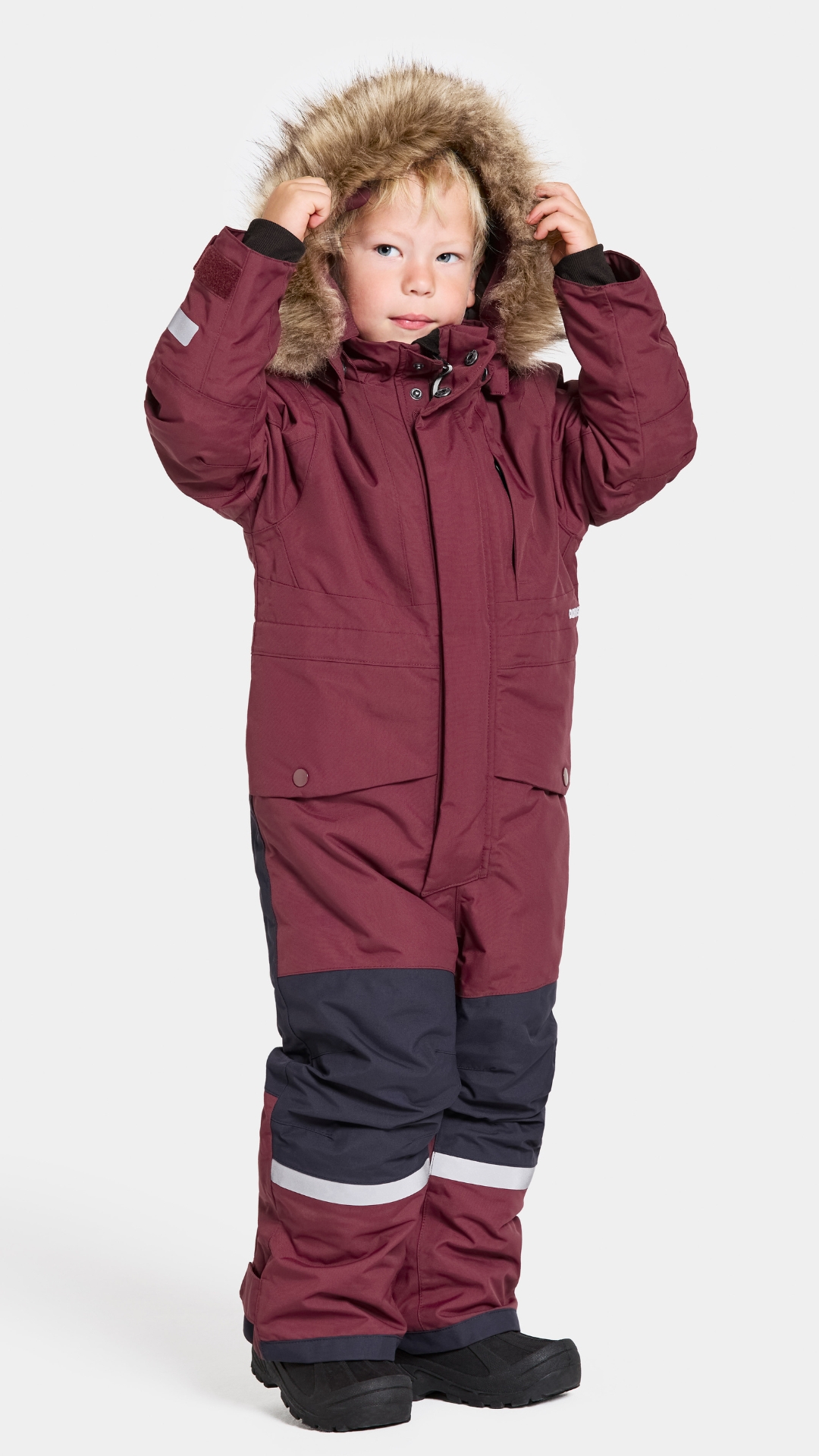 bjornen_printed_kids_coverall_504463_491_10front4_m222.jpg